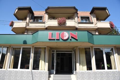 Garni Hotel Lion 3 estrelas em Jagodina