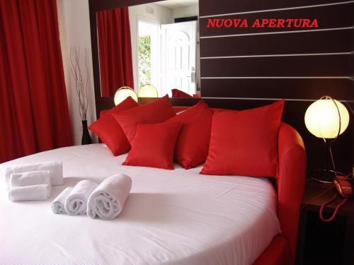 Hotel Paradise Airport 1