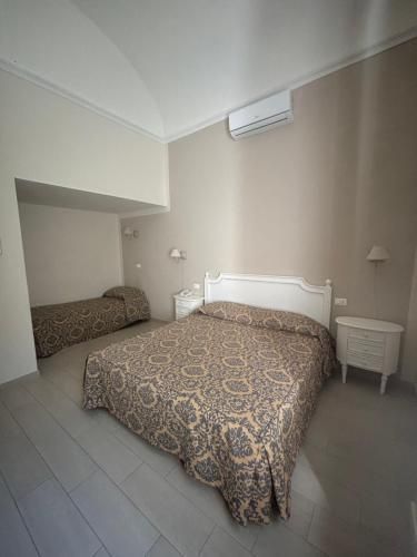 Villa Parisi Grand Hotel 3