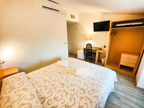 Albergo B&B Tenesi 2