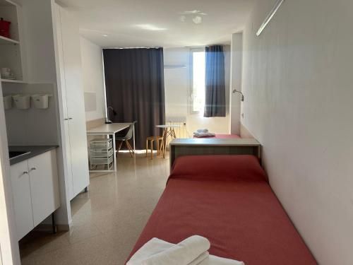 Residencia Universitaria Resa Francesc Giralt i Serrà 3