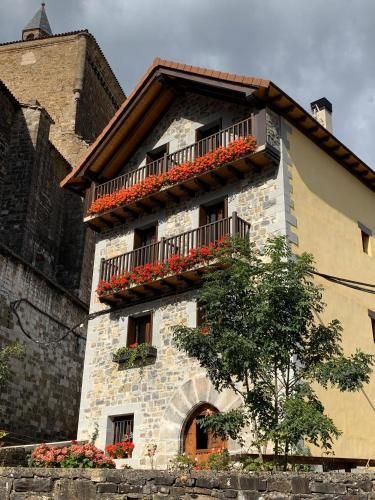 Casa rural ELURKOIA 2