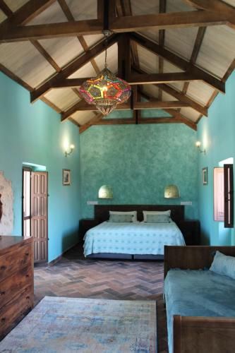 Room in Villa - Beautiful Accommodation At The Heart Of Andalusia 3