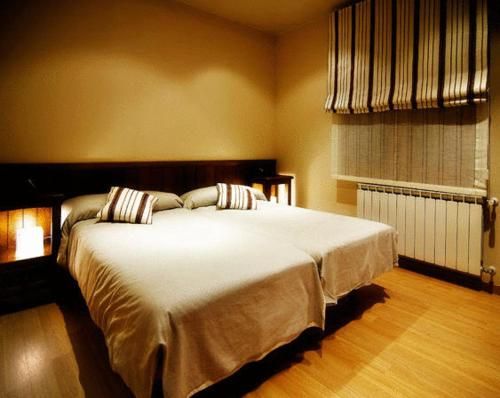 Hostau Era Claverola 2