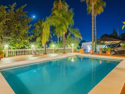 Cubo's Kurt Rural Room 1 Garden View 2