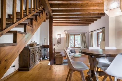 Casa Guineu By Totiaran 3