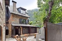 Luderna - Casa con terraza dera Aubeta