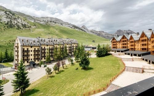 La gran plaza de candanchu 3 estrelas em Candanchú