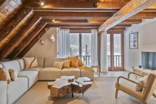 Luderna - Dúplex Bolard 2