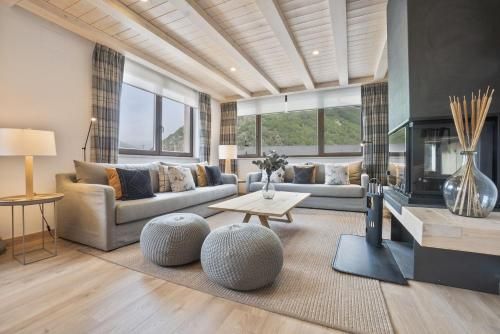 Luderna - Tríplex Amitges