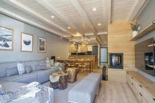 Luderna - Tríplex Deth Tiller 3