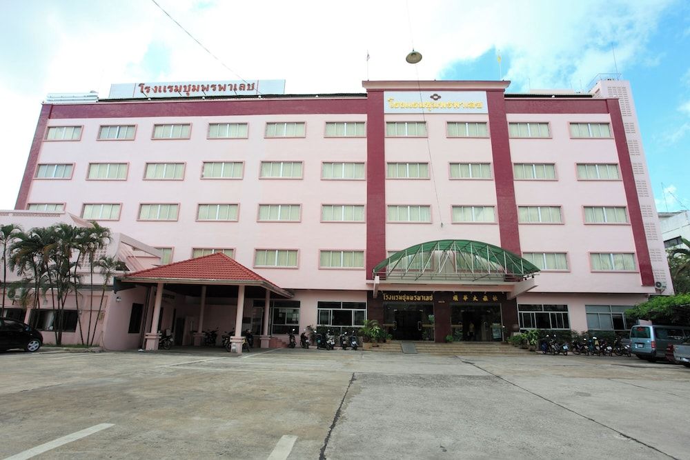 Chumphon Palace Hotel 3 estrelas em Chumphon