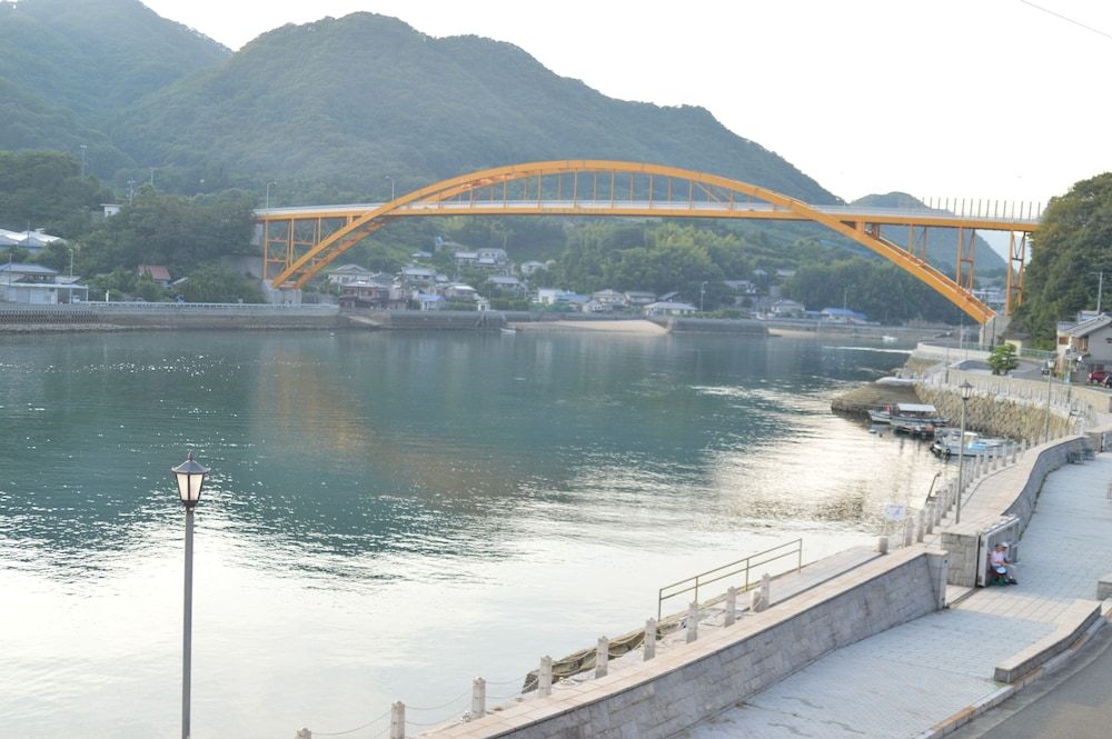 Guesthouse NEST - Hostel 1 estrelas em Onomichi