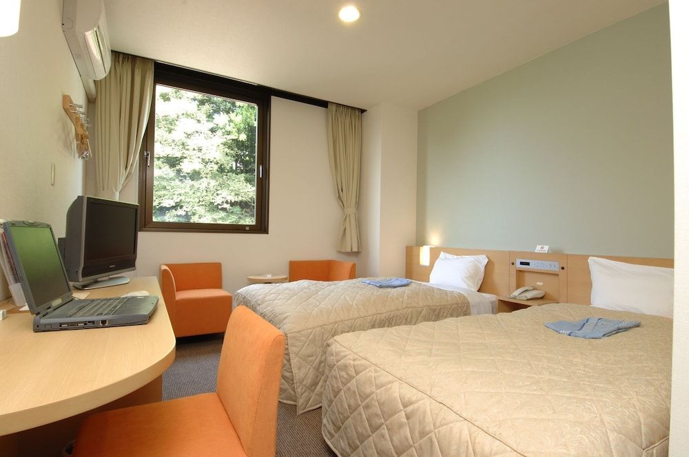 Hamada NEW Castle Hotel 3