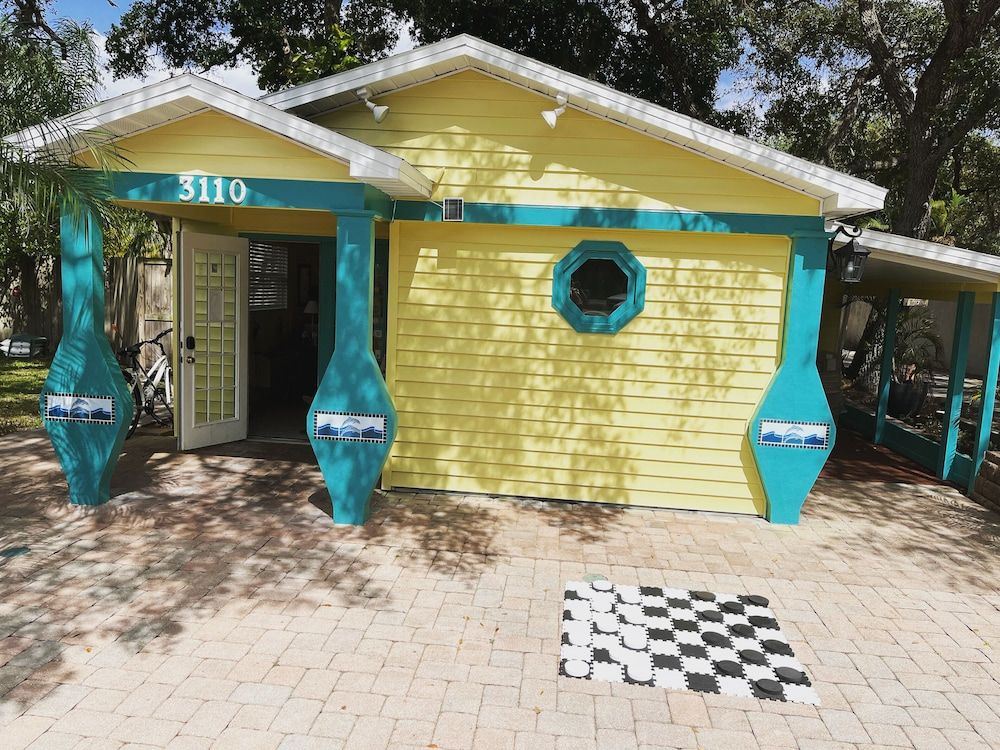 Mar Bay Motel &Suites 2