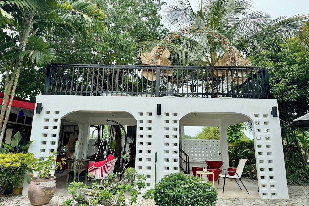 Ban Suan Suree Resort 3