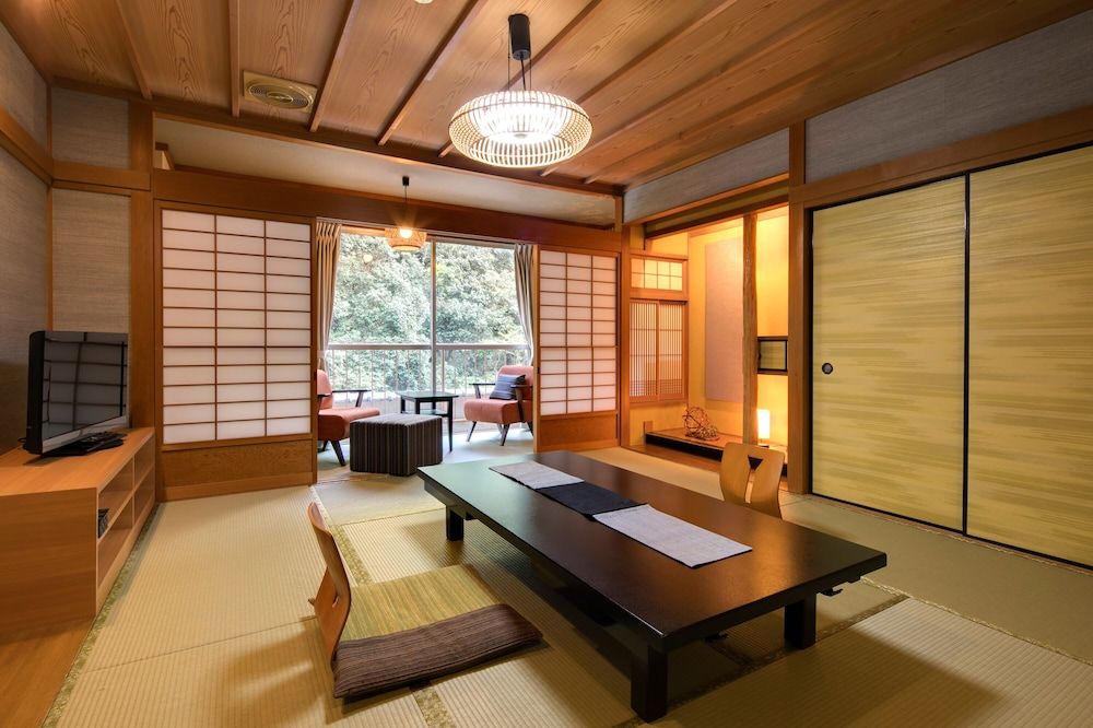 Hananosato Onsen Sansuikan 3