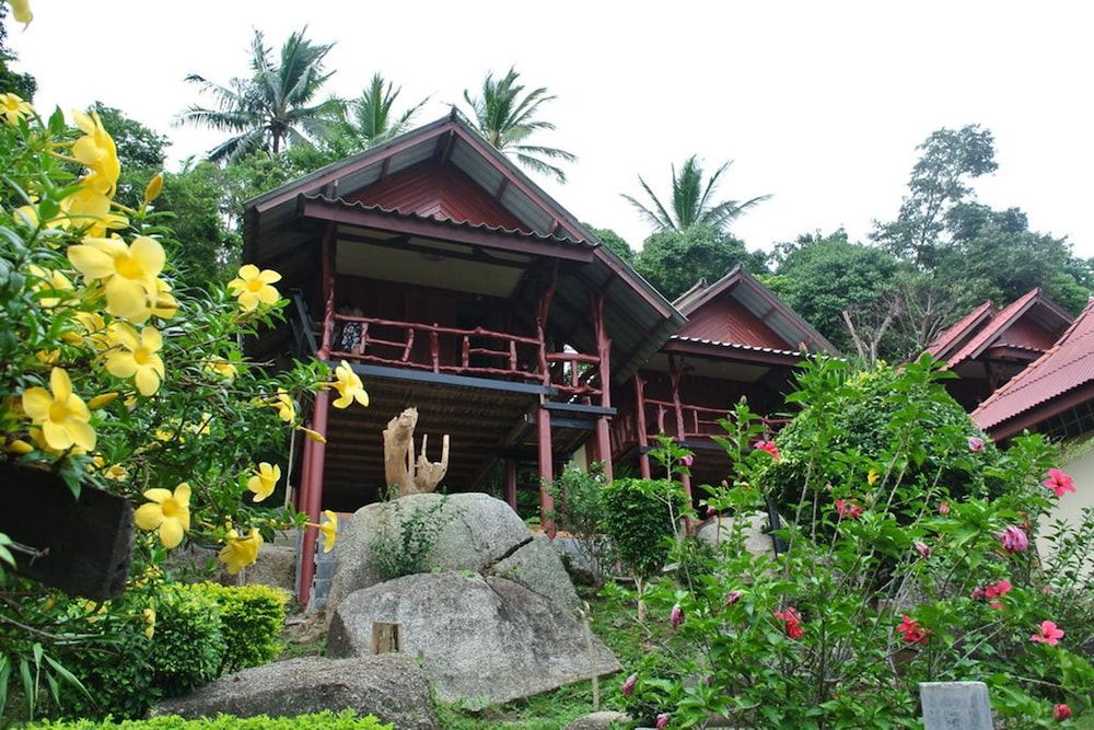 Tanouy Garden 2 étoiles à Baan Tai