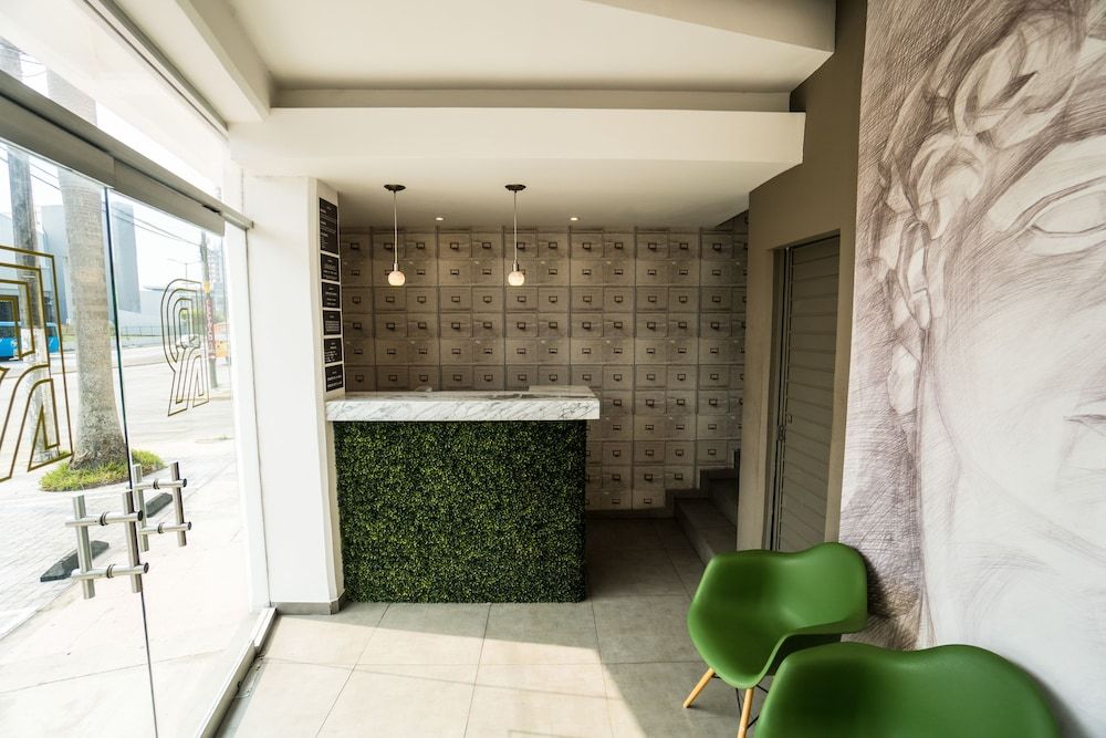 Hotel Suites Regina 2