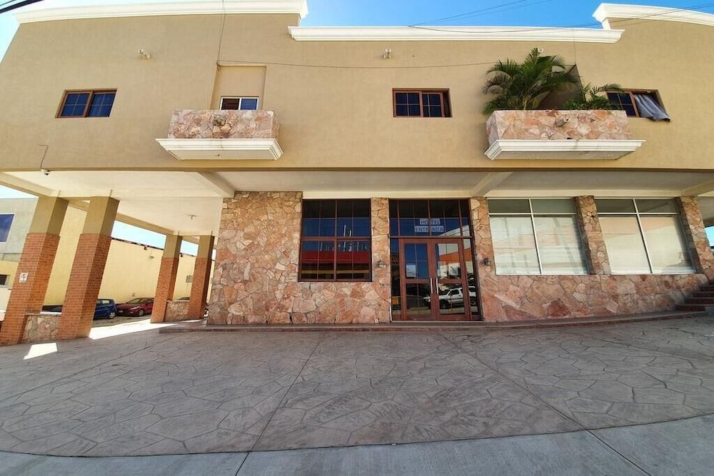 Hotel Colonos By Rotamundos 3 estrelas em Cabo San Lucas