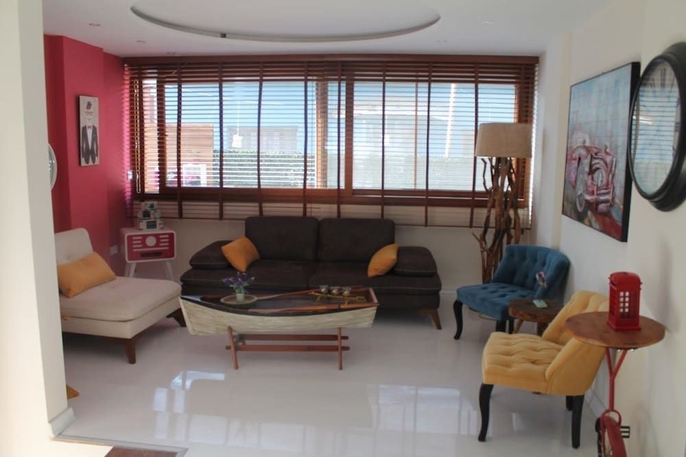 Lila Boutique Hotel 2