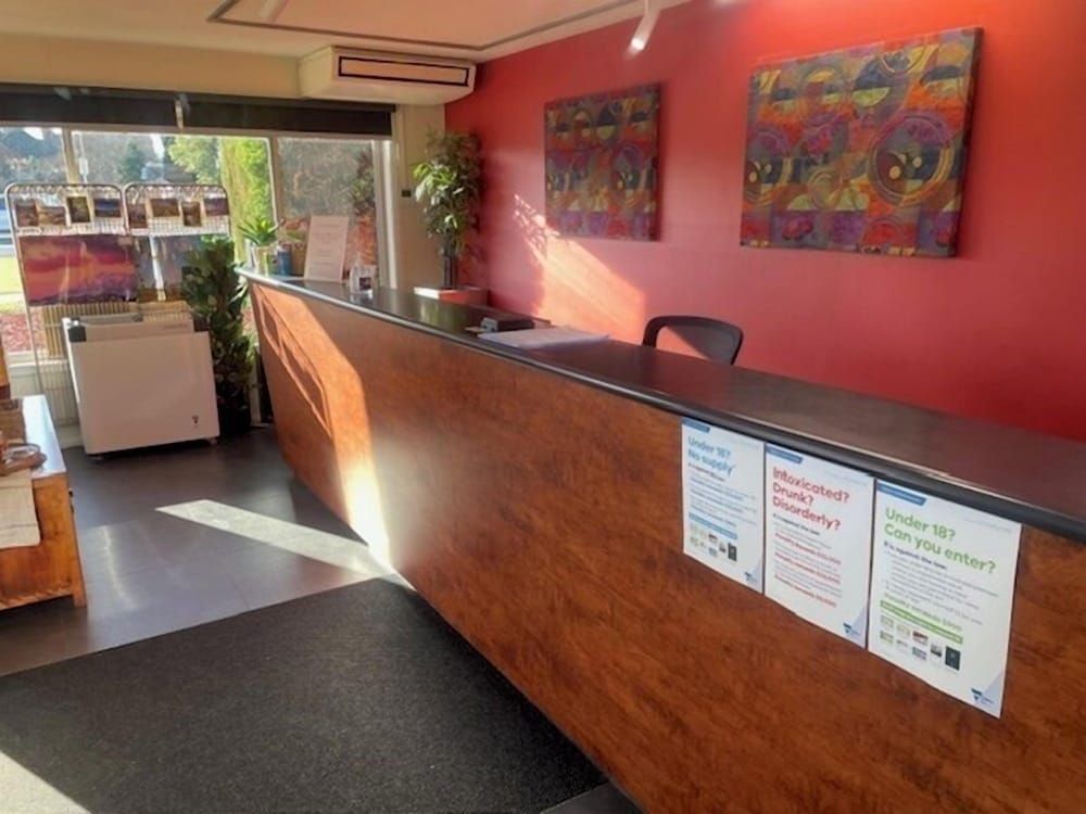 Parkview Motor Inn 3