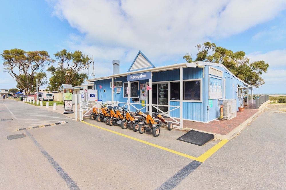 RAC Cervantes Holiday Park 2