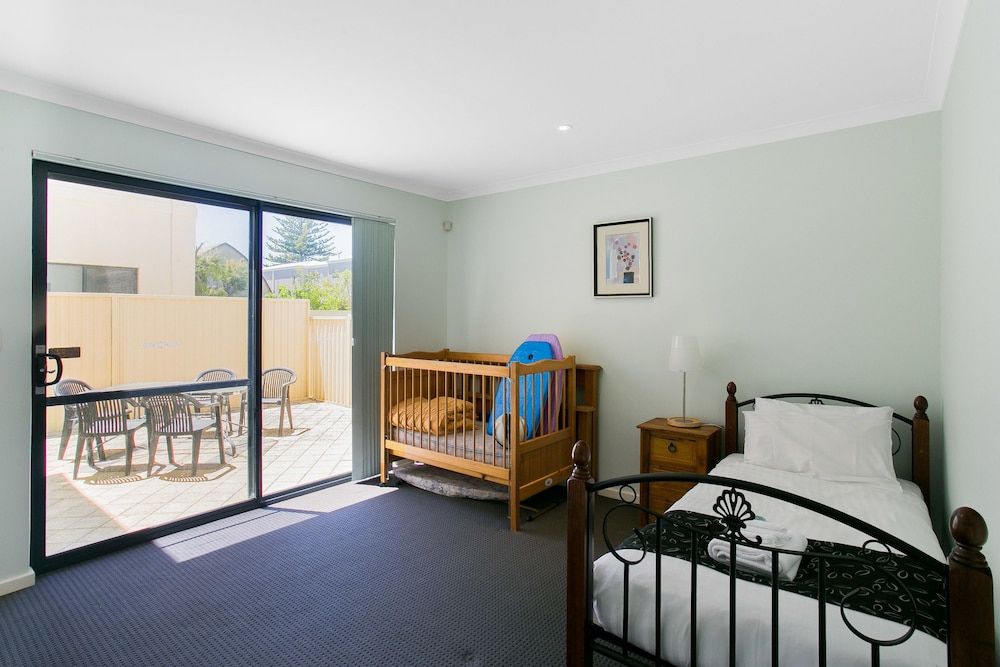 Seahaven Villas by Rockingham Apartments 3