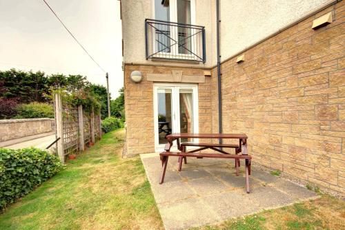 No1 The Links Apartment, Brora 2