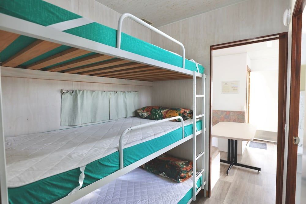 Sea Vu Caravan Park 3