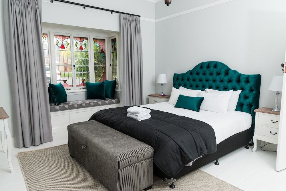 Kirsten Accommodation Parkes 2