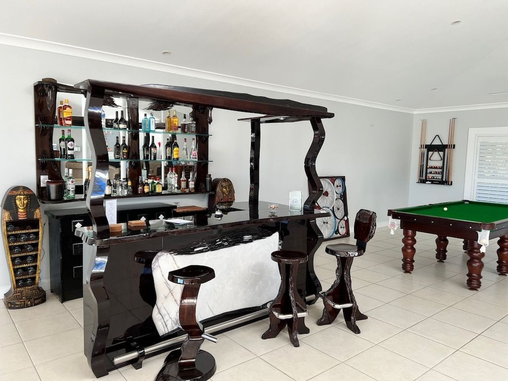 The Country House at Hunchy Montville 2