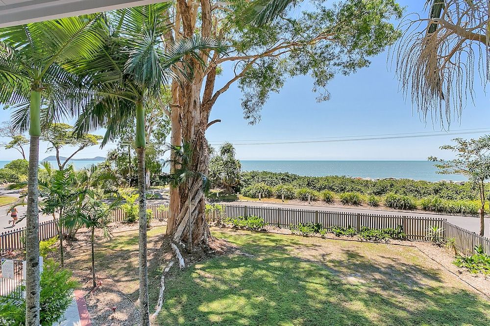 Dolce Vita Beachfront Holiday House 4 stelle a Clifton Beach