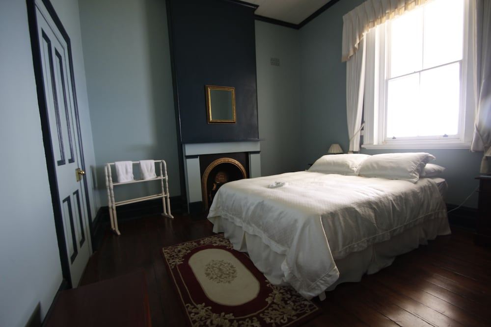 Montague Island Lighthouse 2