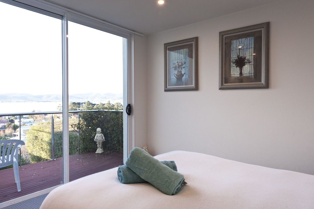 Sandy Bay Sensation 2