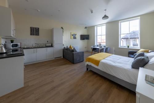 Hereford City Centre - Apartment 6, Isabella House - Modern Apartment In The Heart of The City - Sleeps 4 Guests - Hosted by RENTMYHOUSE 2