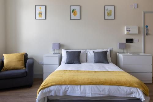 Hereford City Centre - Apartment 6, Isabella House - Modern Apartment In The Heart of The City - Sleeps 4 Guests - Hosted by RENTMYHOUSE 3