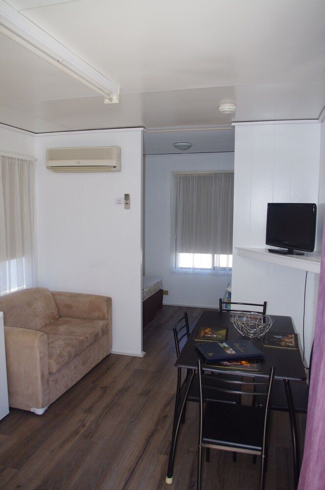 Deniliquin Pioneer Tourist Park 2