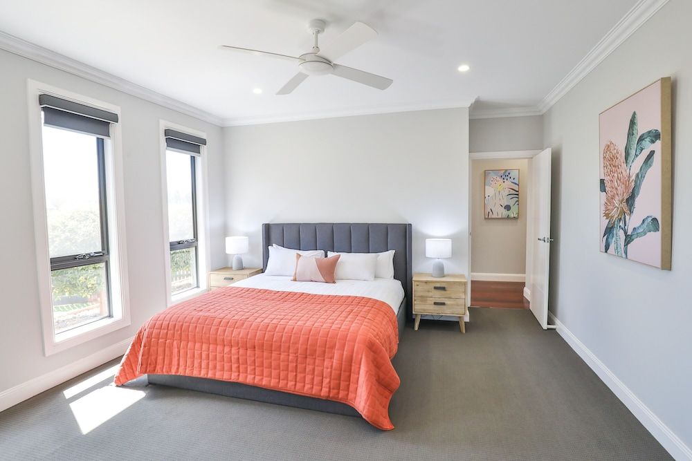 Indulge Luxury Homes - Dockside Marina 3