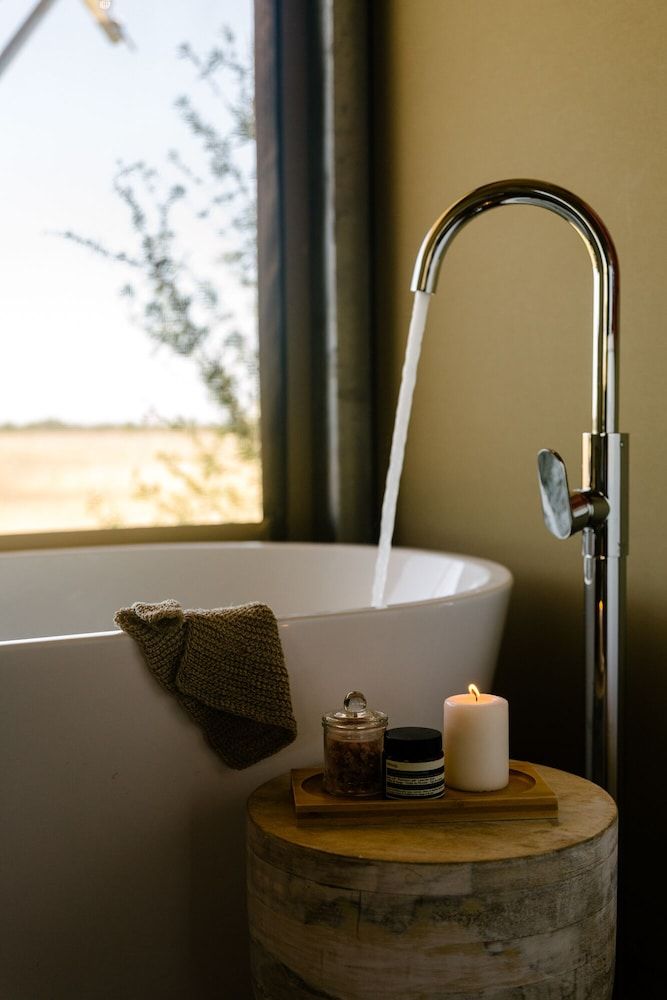 Mitchell Grass Retreat 3