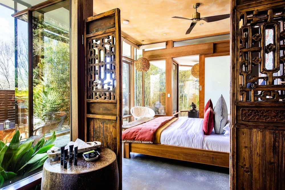 Sticky Rice Villas 2