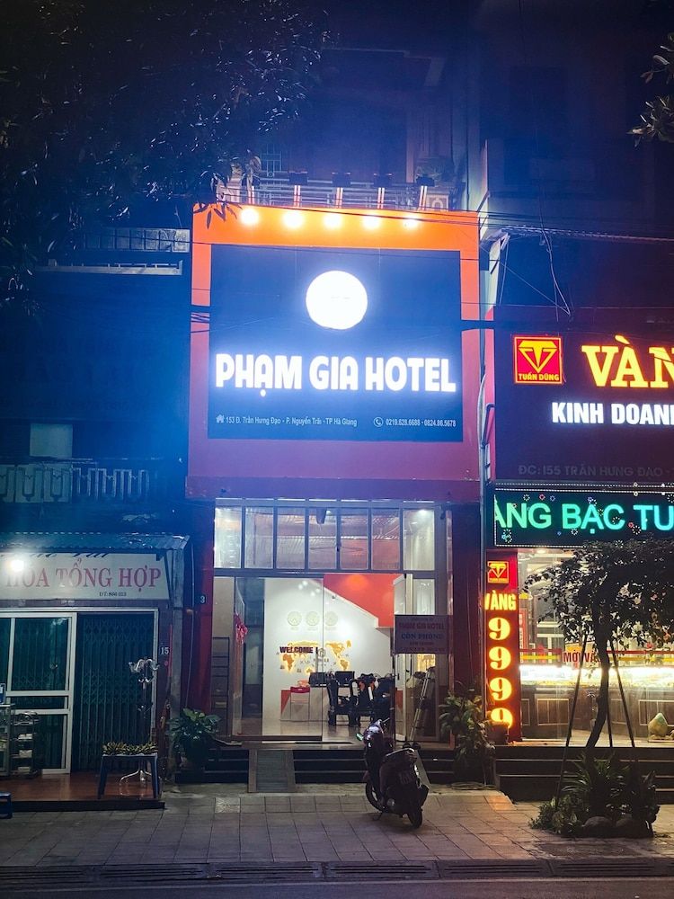 Pham Gia Hotel Ha Giang - by Bay Luxury 1 estrelas em Ha Giang