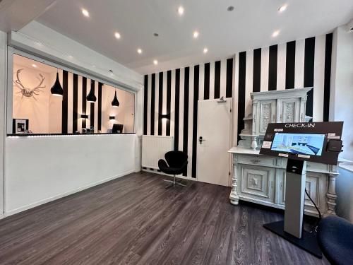 Hotel Alt Deutz City-Messe-Arena KONTAKTLOSER SELF CHECK-IN 3