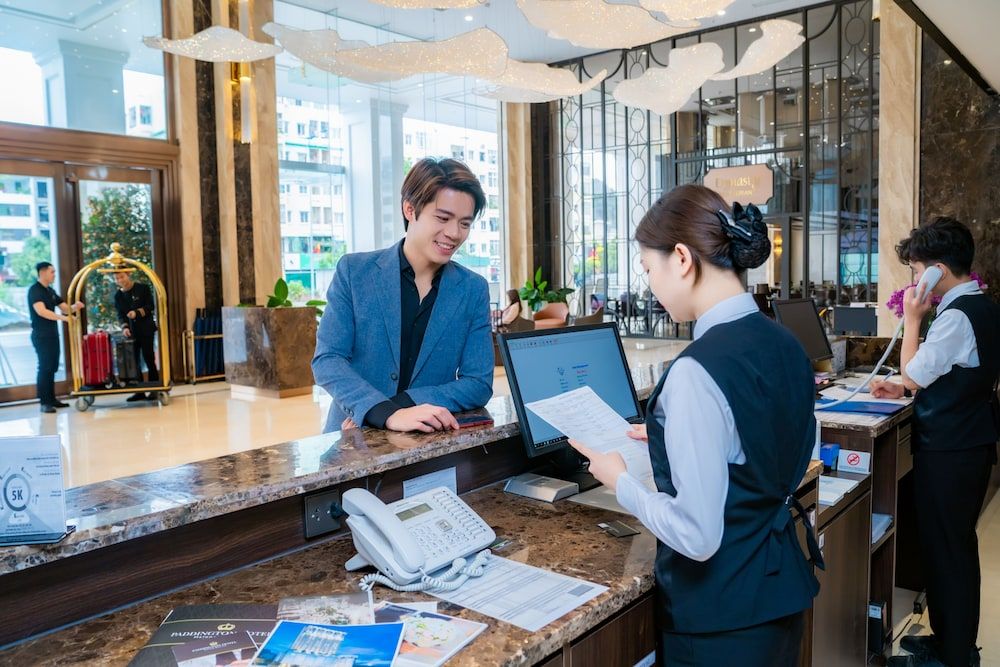 Paddington Hotel Halong Bayview 2