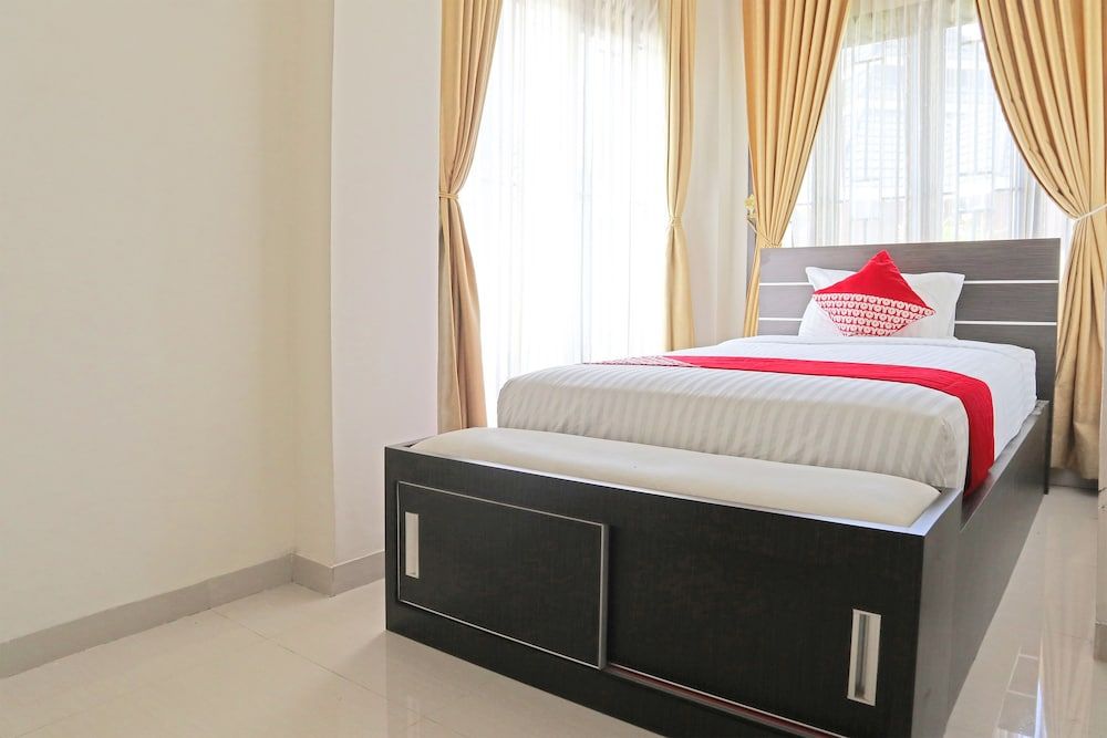 OYO 1326 Mahakam Guest House 1