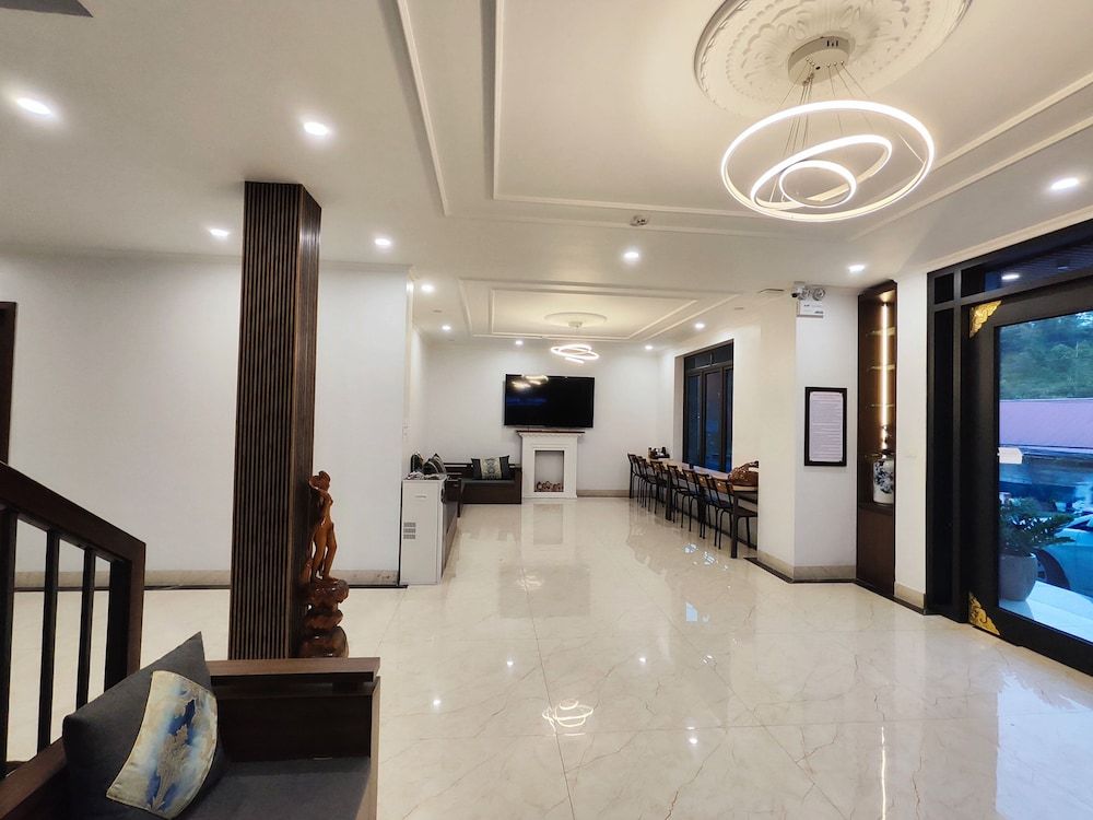 Apricot Garden Hotel 2