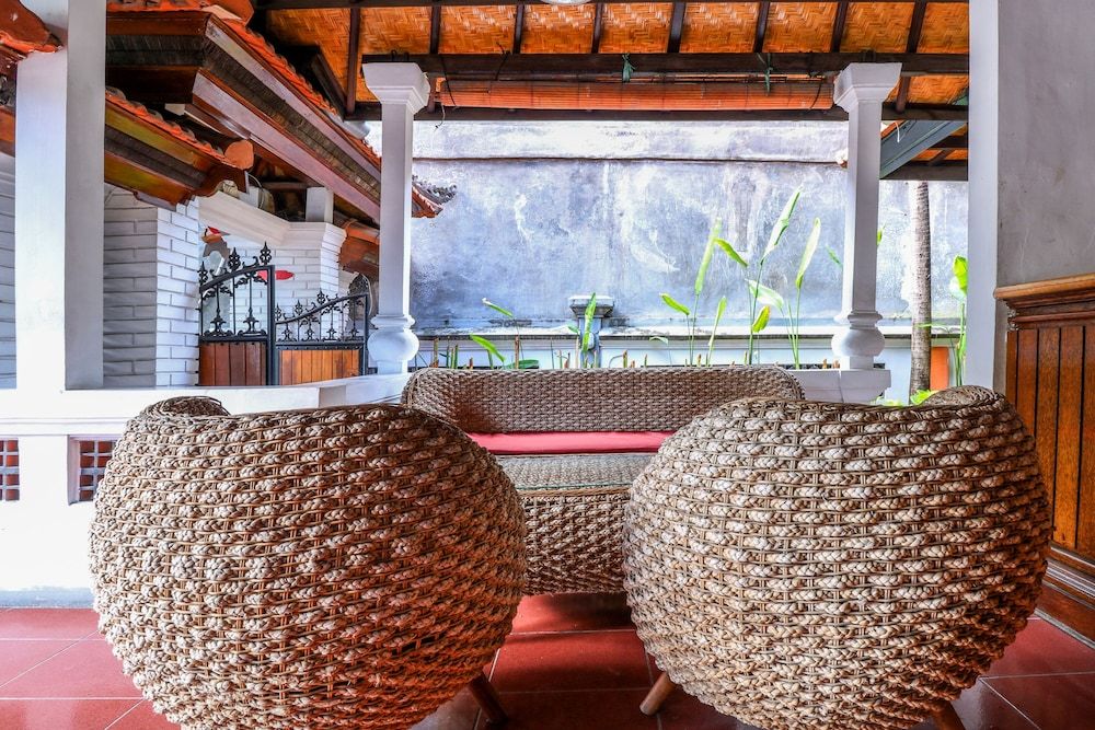 OYO 2548 Rasa Sayang Inn 2