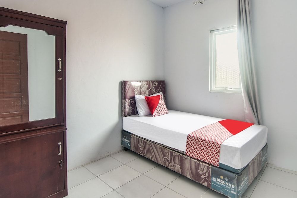 Hotel O 3m Kost Dan Homestay 2 estrellas en Manado