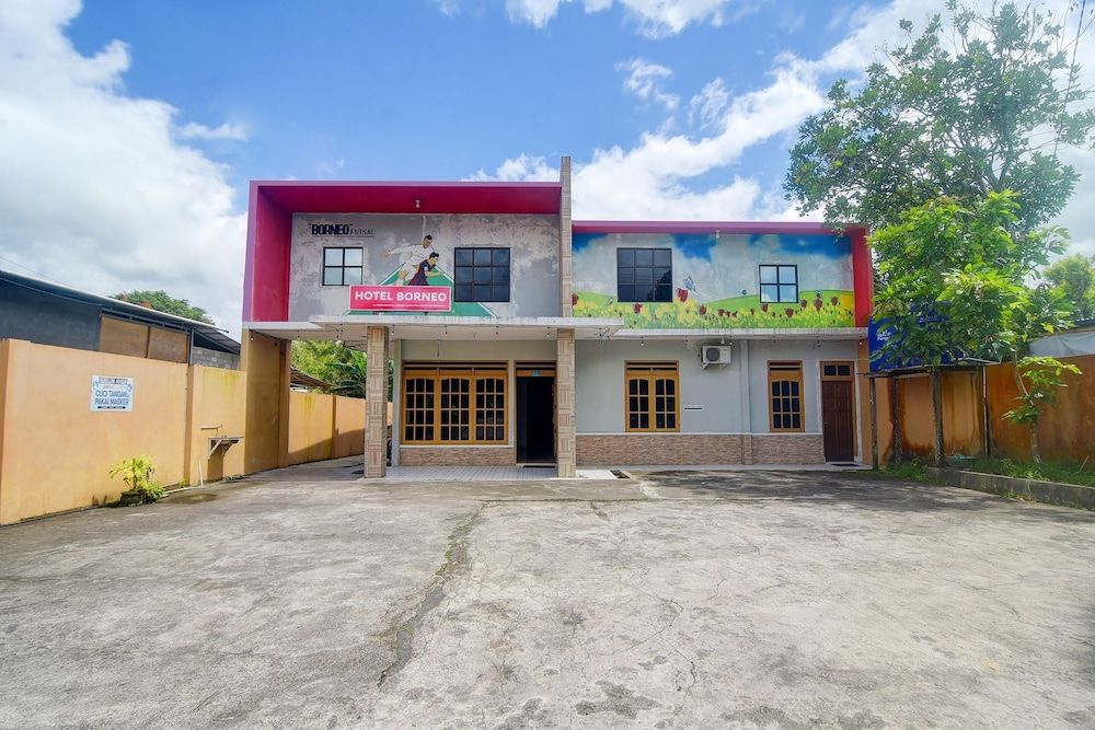 Hotel O Borneo 2 estrellas en Manado