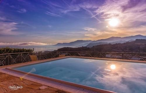 Villa Gaia - Luxury Villa, pool & wellness rooms 3